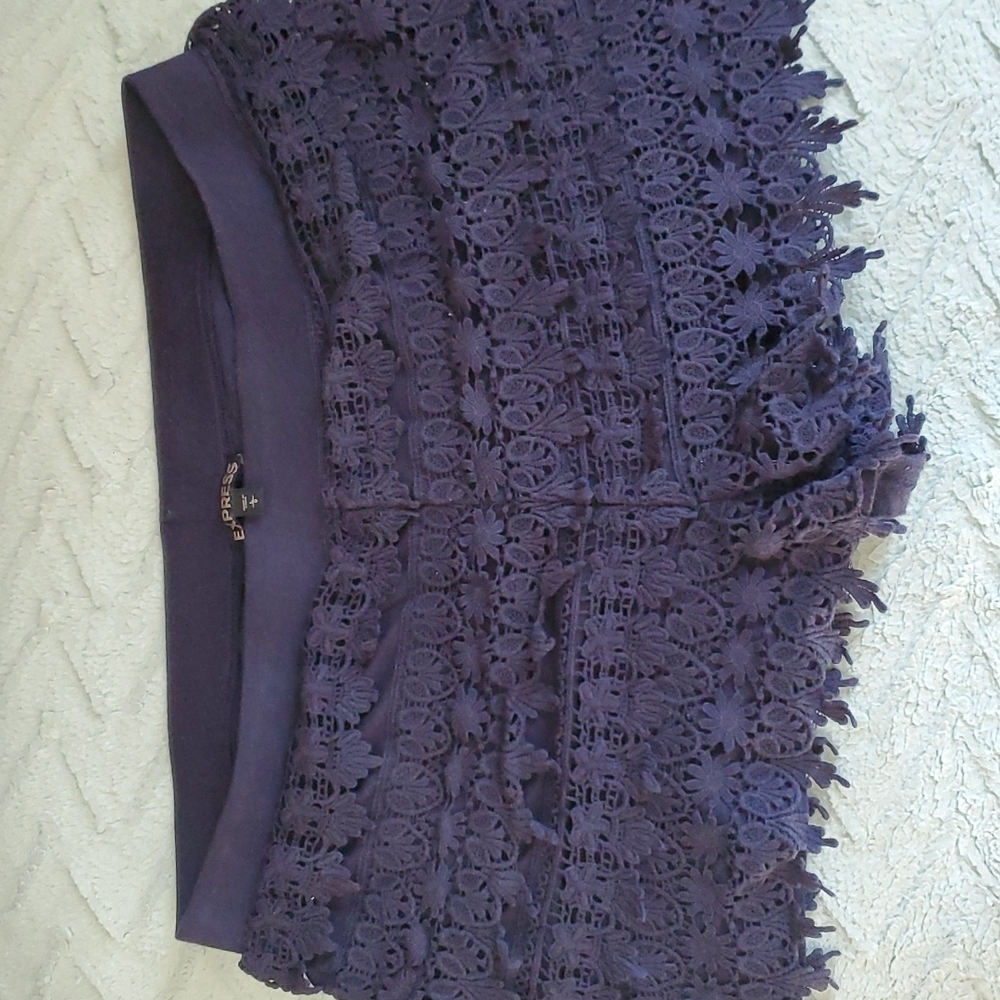 Express Short